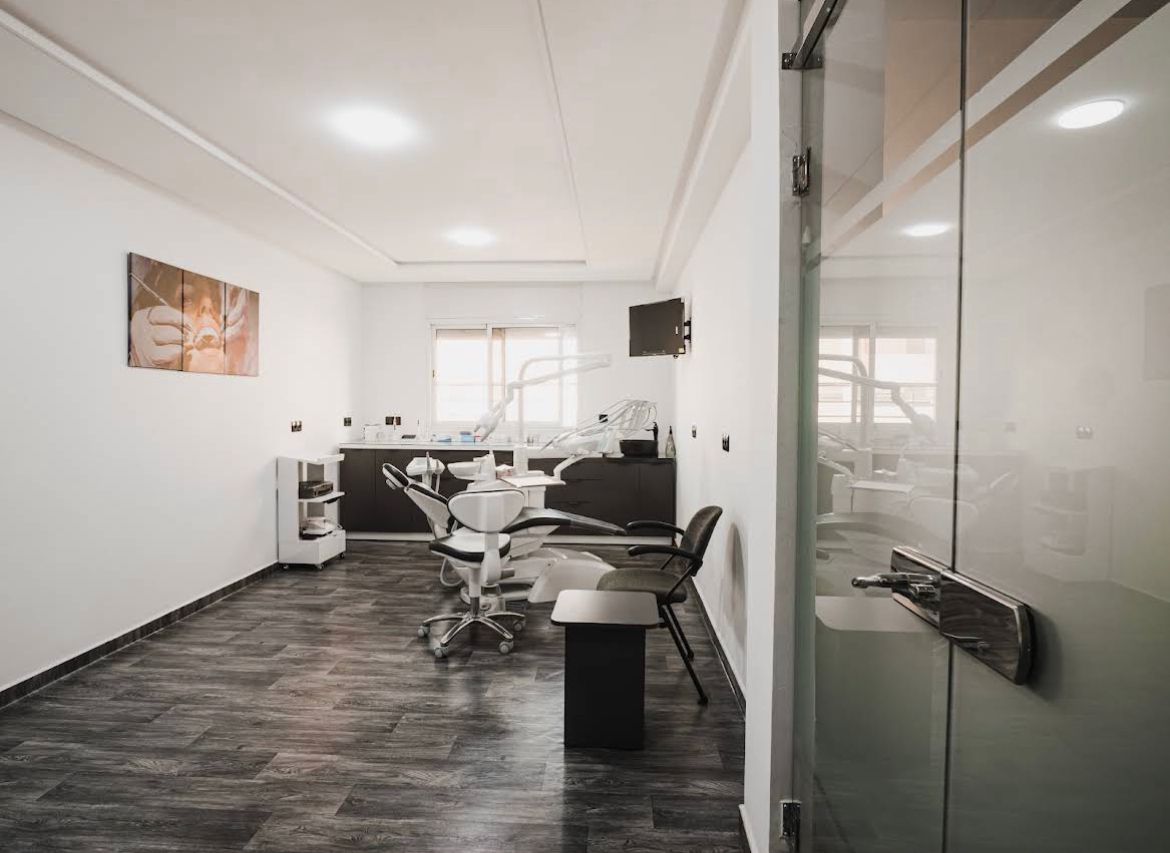 Int Dentiste Cabinet Dentaire Ivory